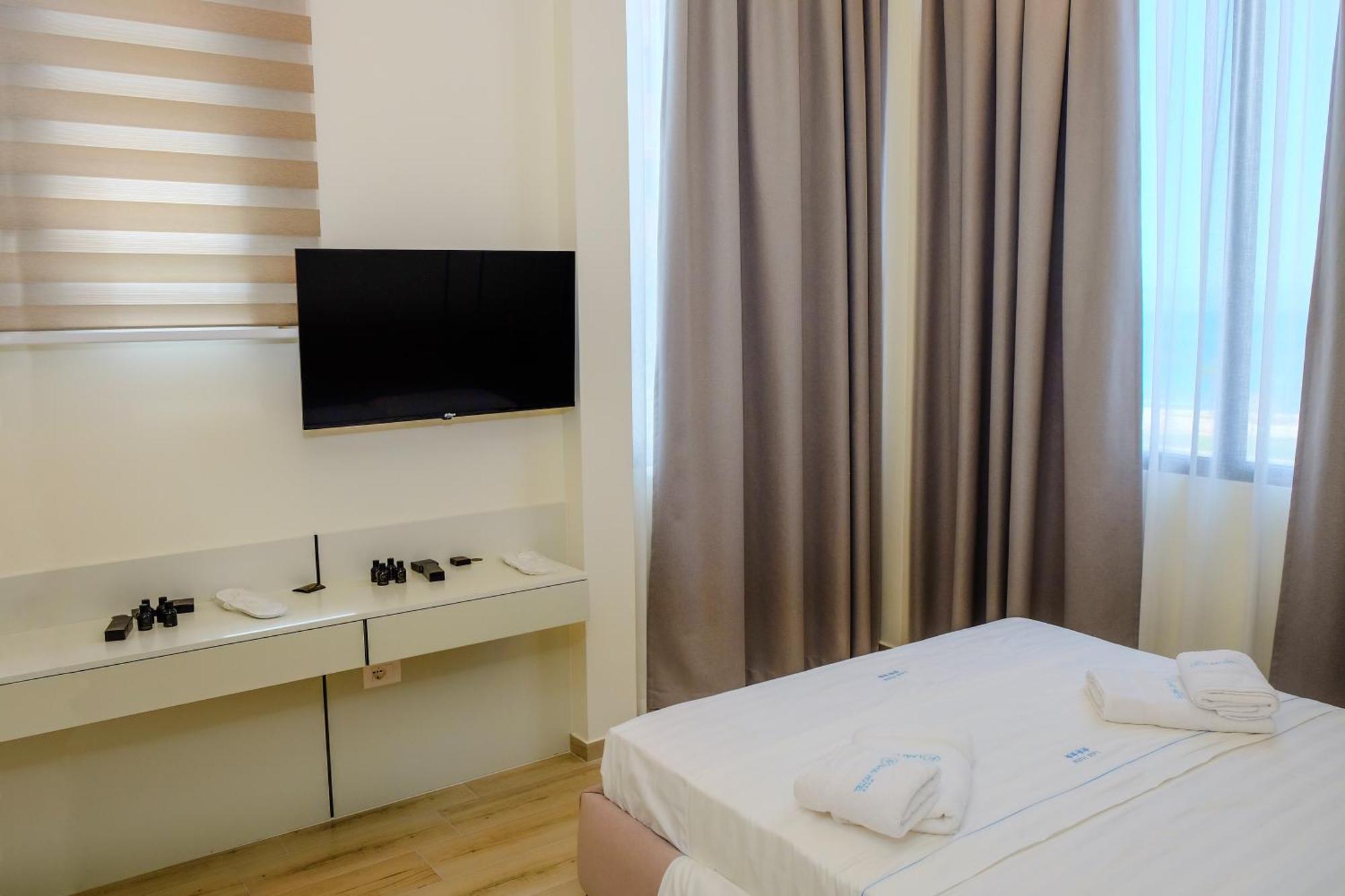 Laid Hotel Vlorë Exteriér fotografie