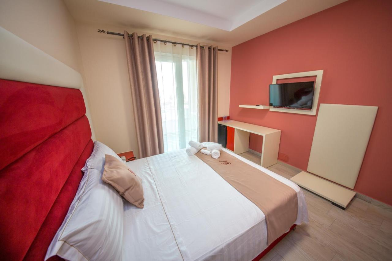 Laid Hotel Vlorë Exteriér fotografie