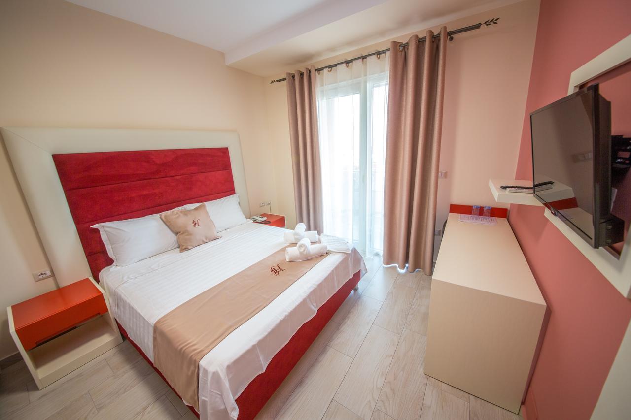 Laid Hotel Vlorë Exteriér fotografie